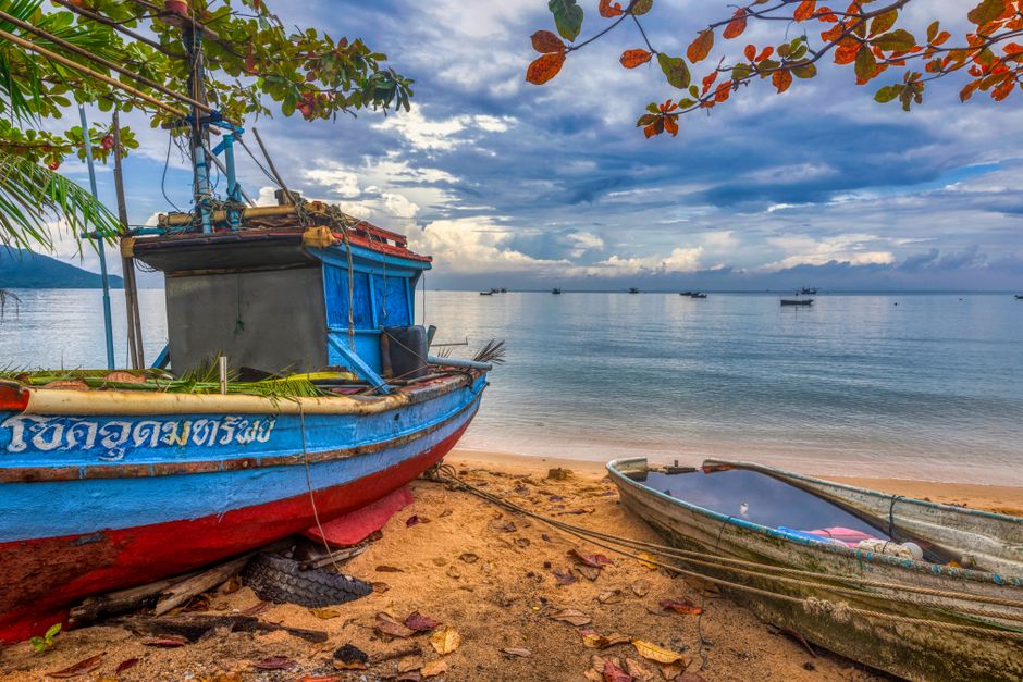 Bang Saray Fishing Village Guide