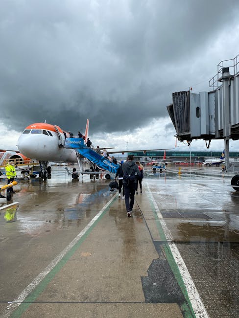 Edinburgh Airport Suspends Flights