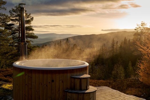 Holiday Cottages With Dogs And Hot Tubs