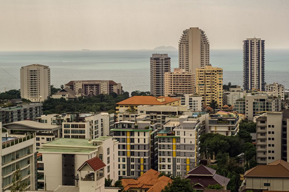 Is Jomtien Better Than Pattaya