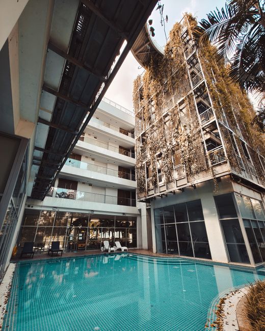 Oasis Hotel Angeles City Review
