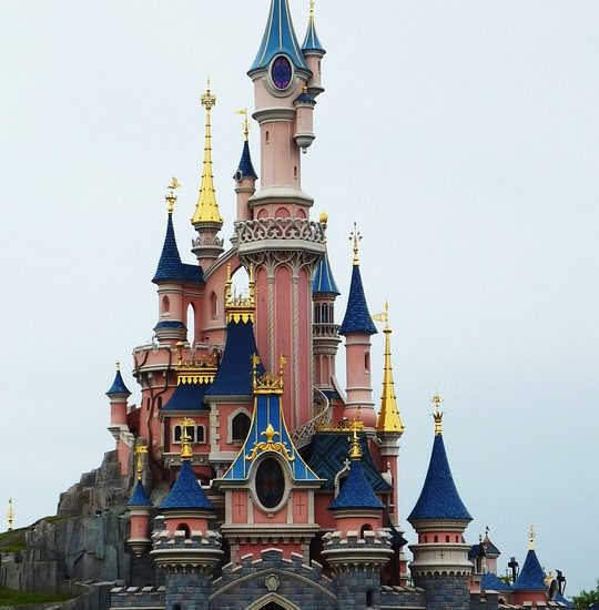 Experience Magic and Wonder at Disneyland Paris!