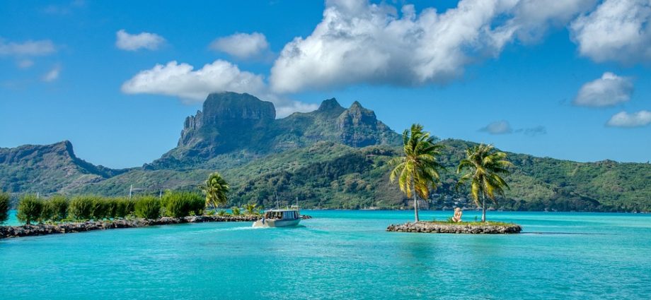 Uncovering the Fascinating Traditions of Polynesian Islands