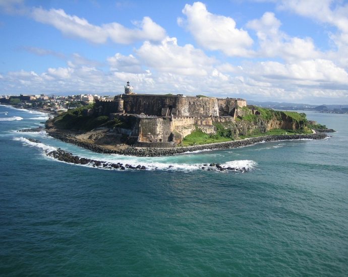 Exploring the Beauty of Puerto Rico: A Traveler's Guide