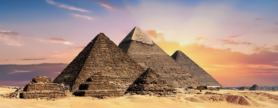 Exploring Ancient Wonders: A Tour of Egypt