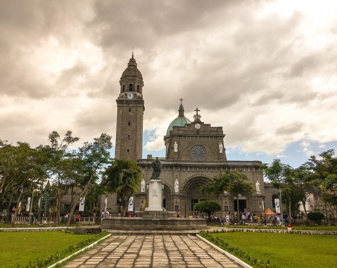 Take a Trip to the Bustling City of Manila