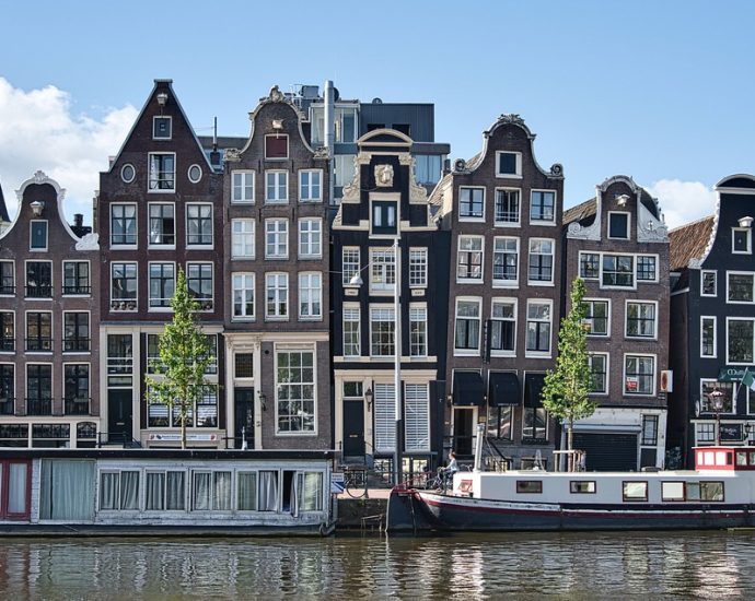 The Best Things to Do in Amsterdam: An Insider's Guide to the City's Must-See Attractions