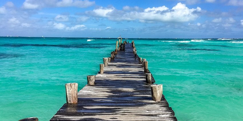 Relax and Recharge in Cancún: An Ideal Vacation Spot for All