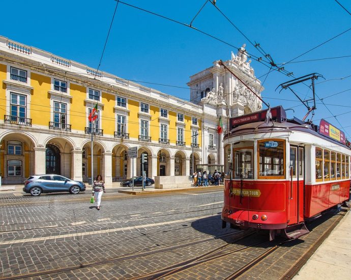 A Guide to Lisbon: Exploring Portugal's Beautiful Capital