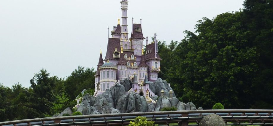 The Ultimate Disney Adventure at Disneyland Paris!